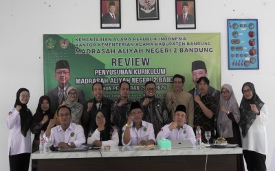 MAN 2 Bandung Gelar Kegiatan Review dan Penyusunan Kurikulum Tahun Pelajaran 2025/2026